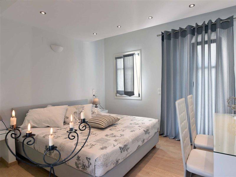 Alexandros Apartments Agia Marina Buitenkant foto